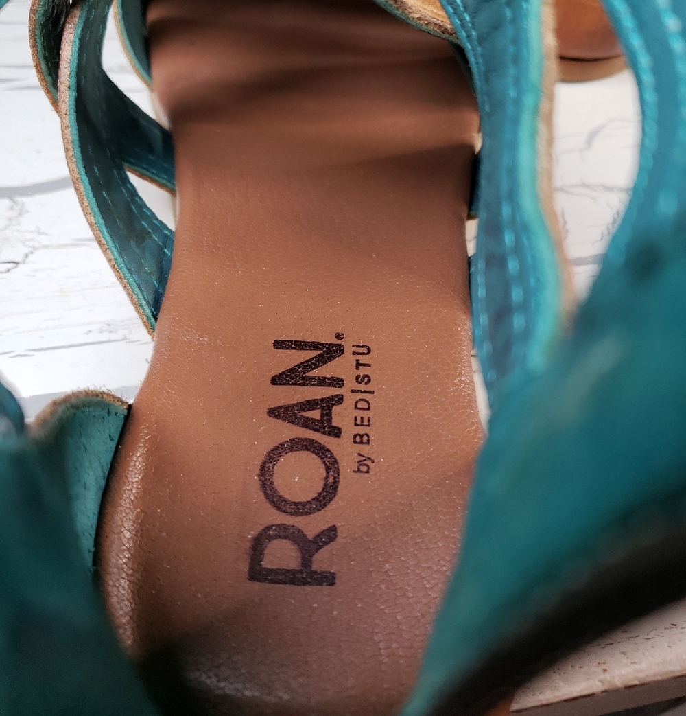 Roan by Bed Stu 'Royalty' Leather Roman Sandals in Pecan - Women's size 9 - Picture 16 of 16